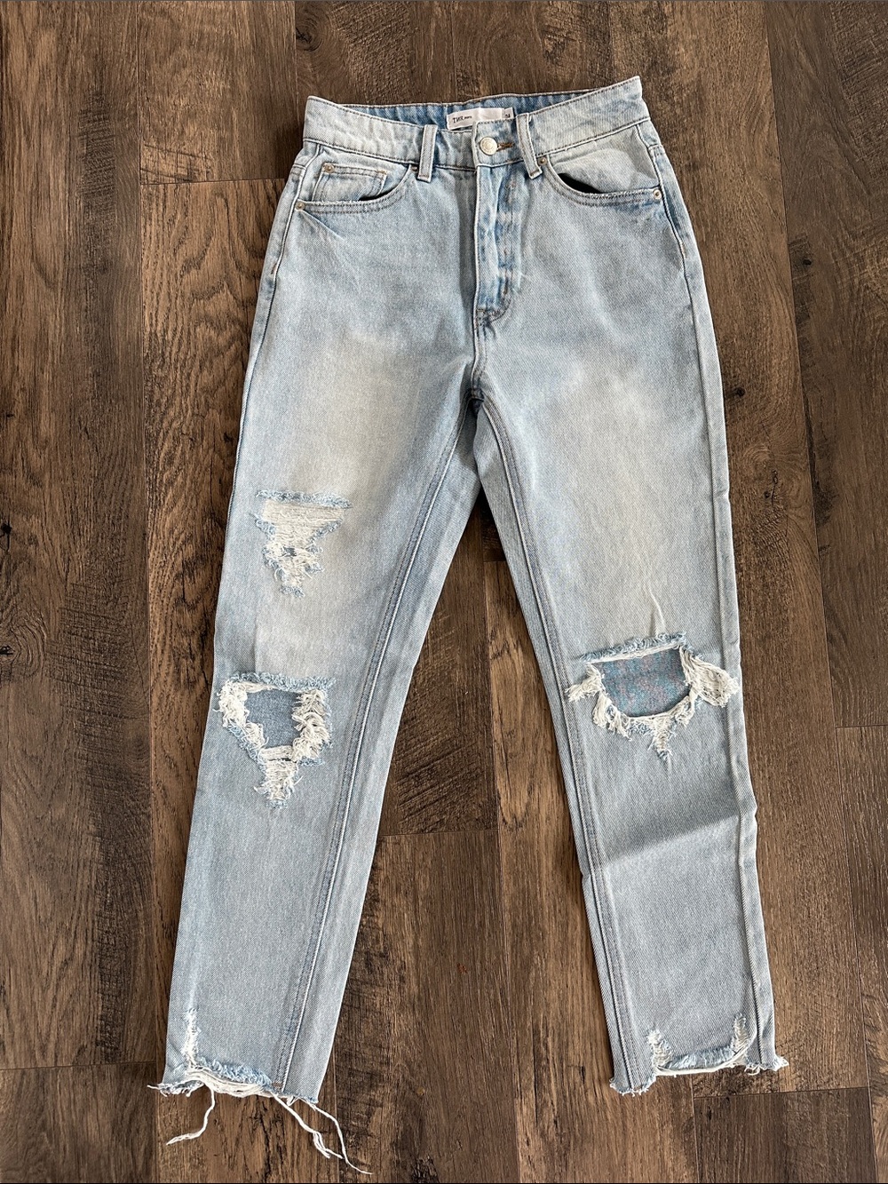 Light Wash Distressed High-Rise Women’s TNR Jeans size 24